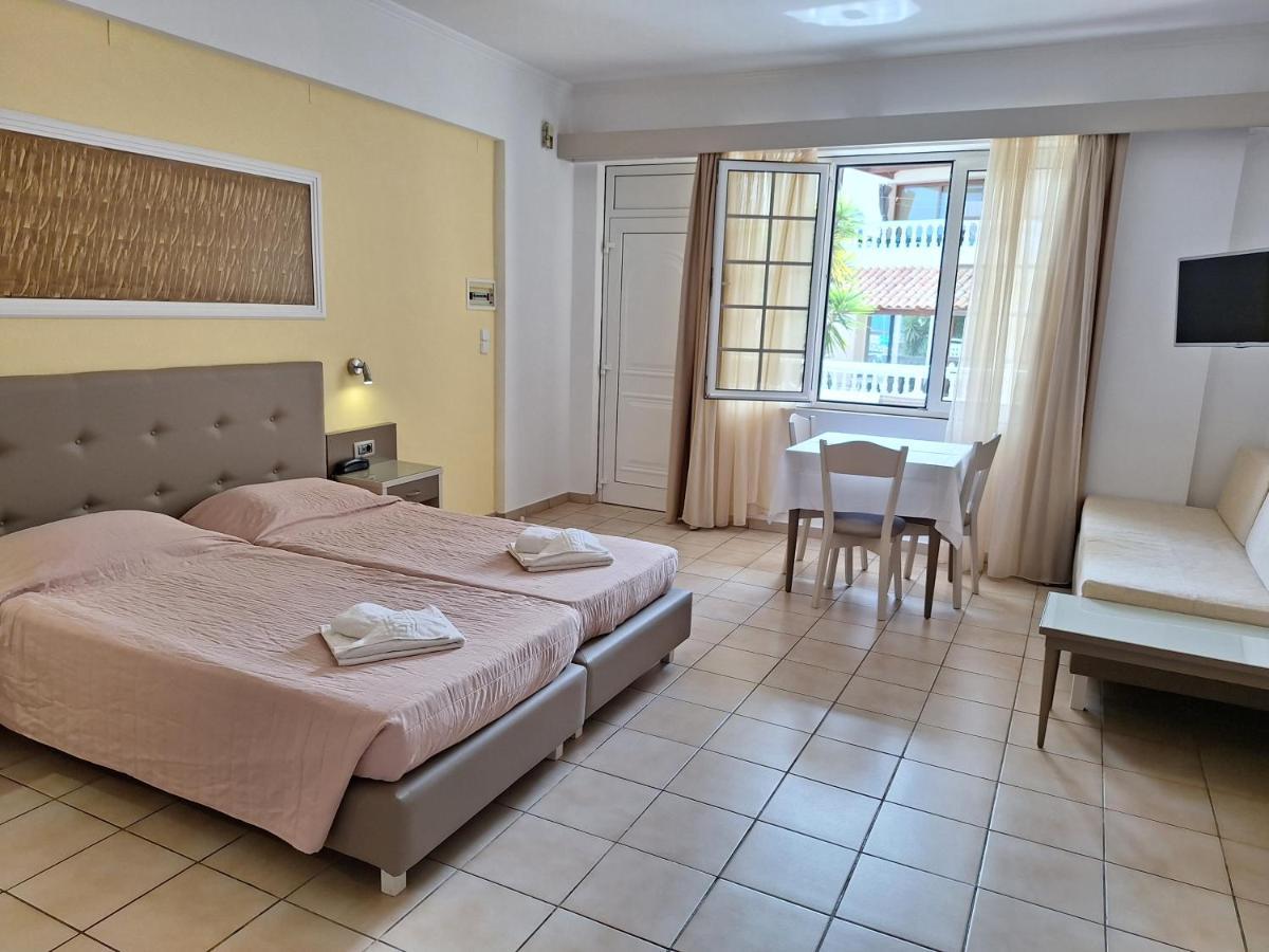 Perla Beach Agia Marina Extérieur photo