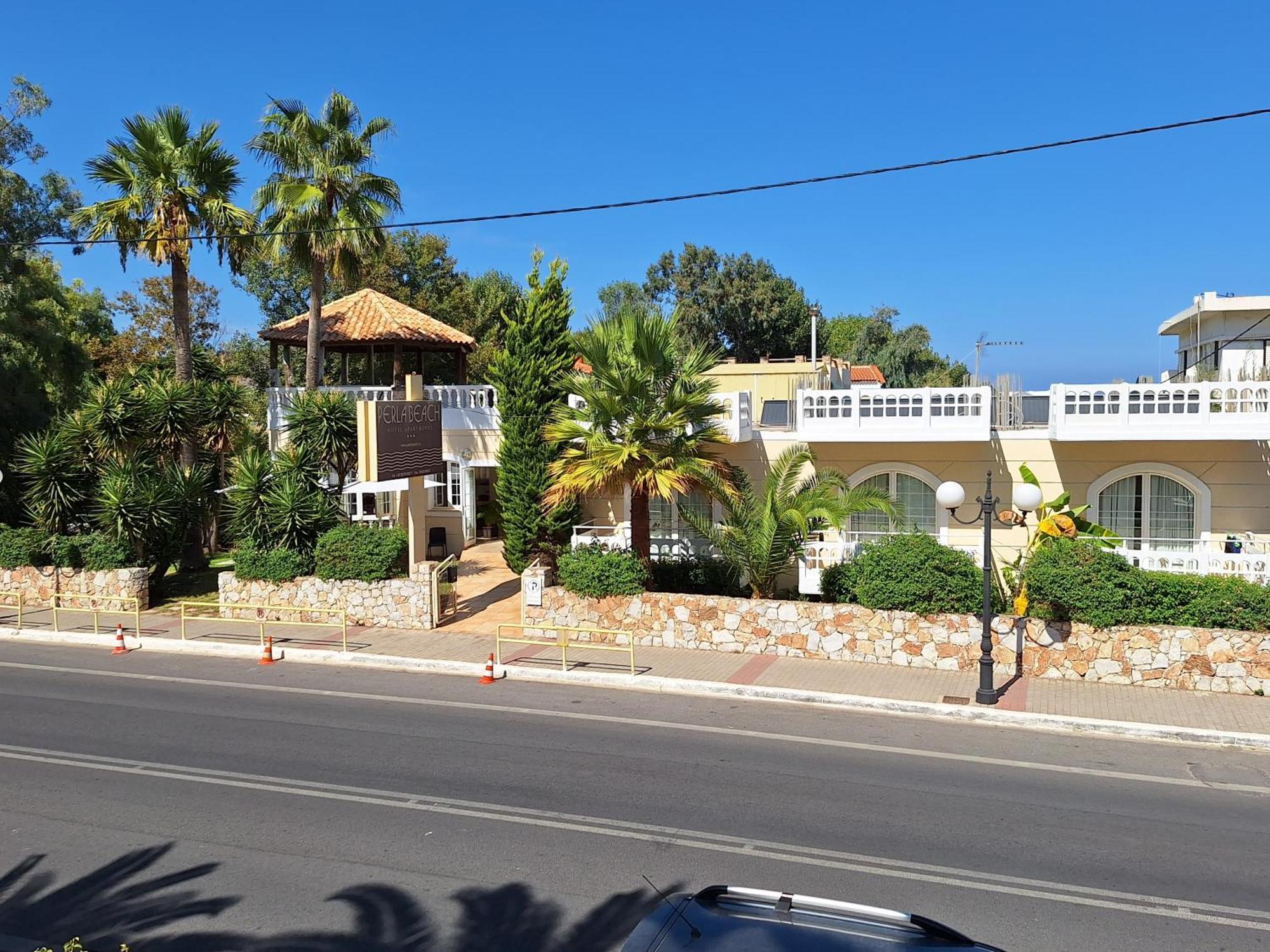Perla Beach Agia Marina Extérieur photo