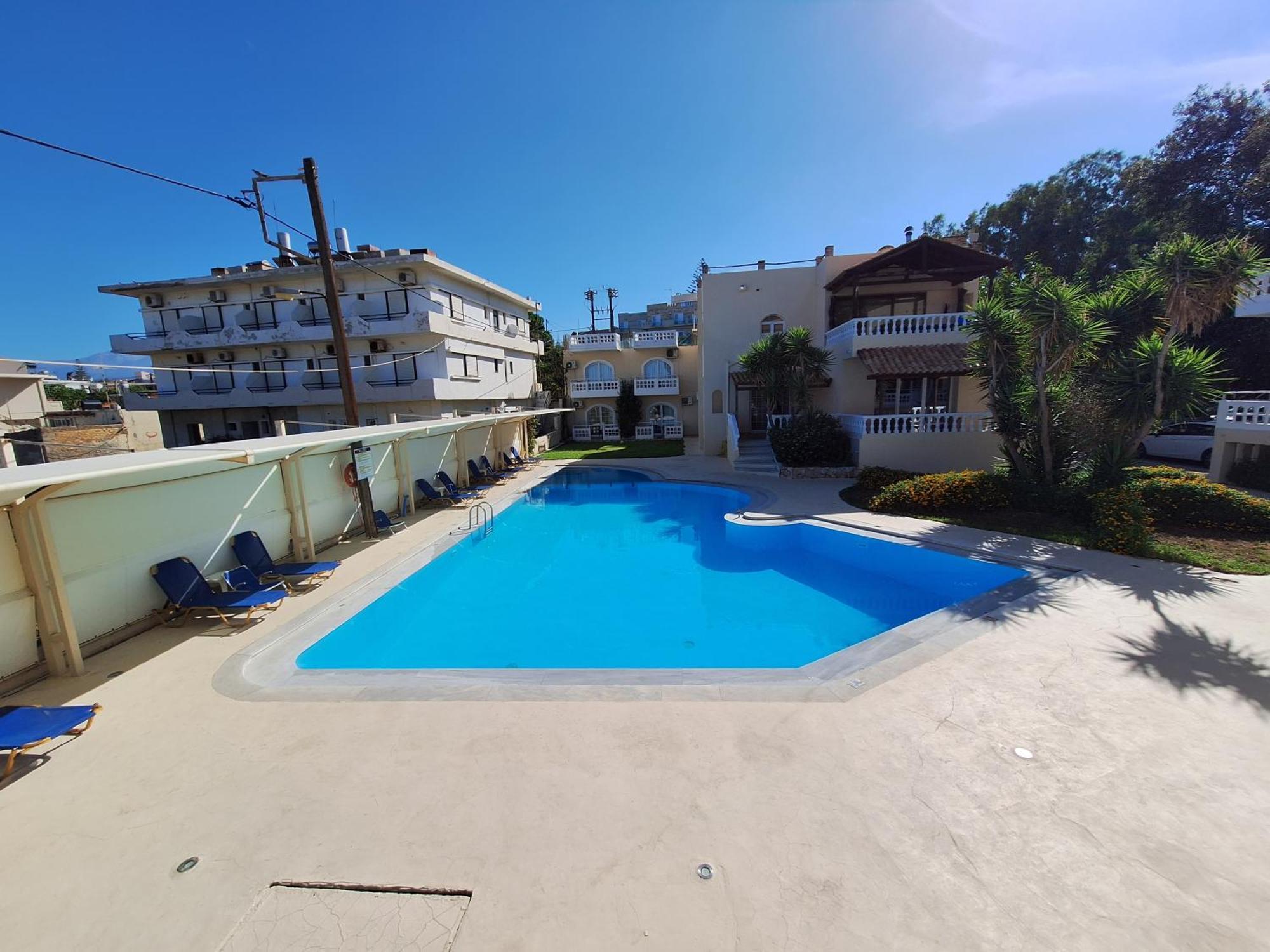 Perla Beach Agia Marina Extérieur photo