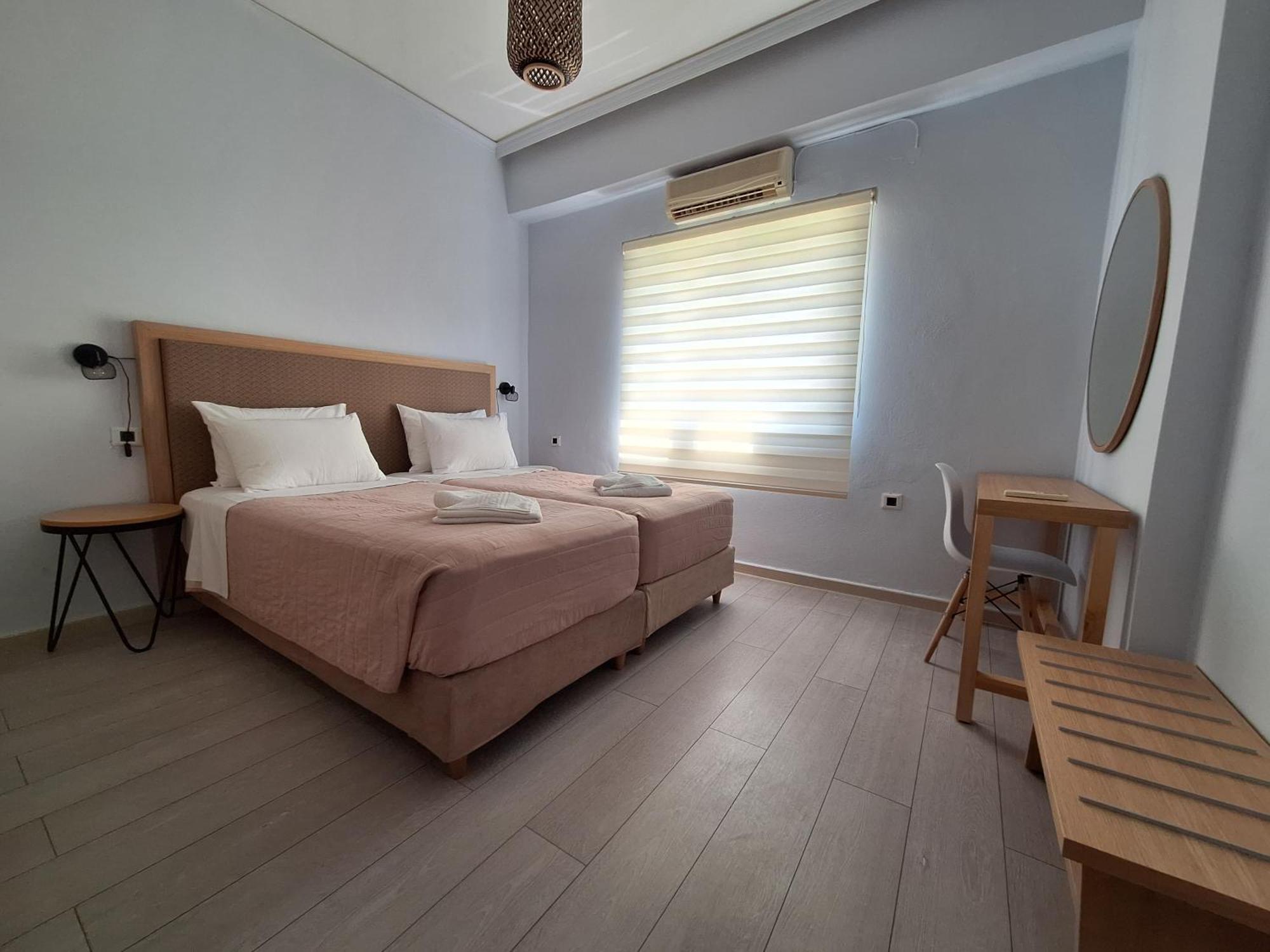 Perla Beach Agia Marina Extérieur photo