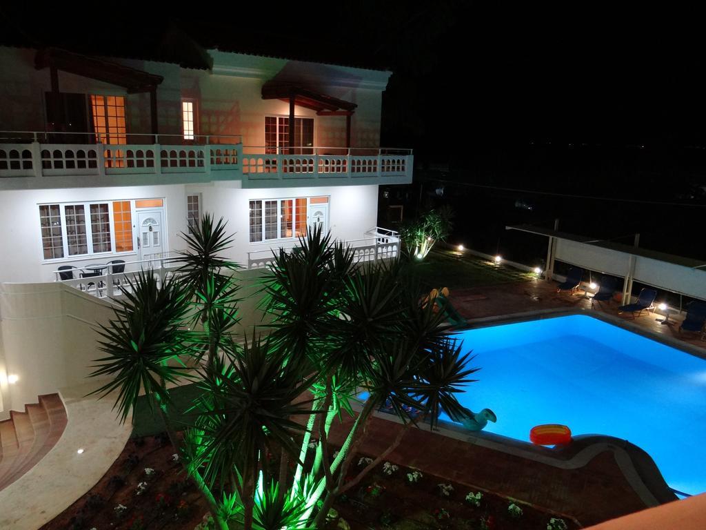 Perla Beach Agia Marina Extérieur photo
